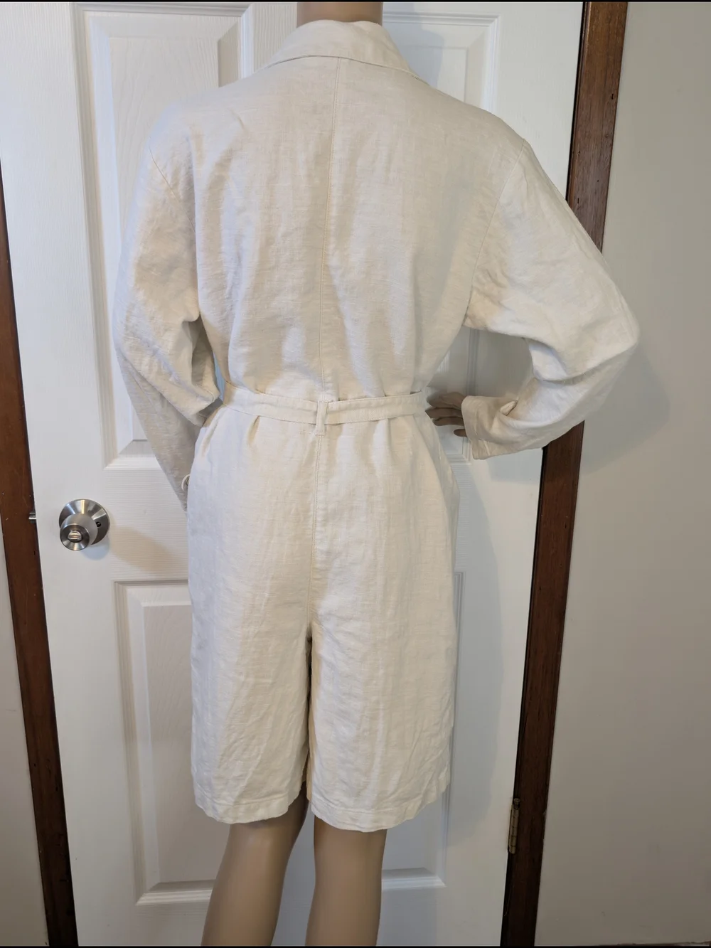 Styleworks Cream Button Down Long Sleeve Tie-Waist Utility Short Romper -sz 4 - Picture 2 of 9